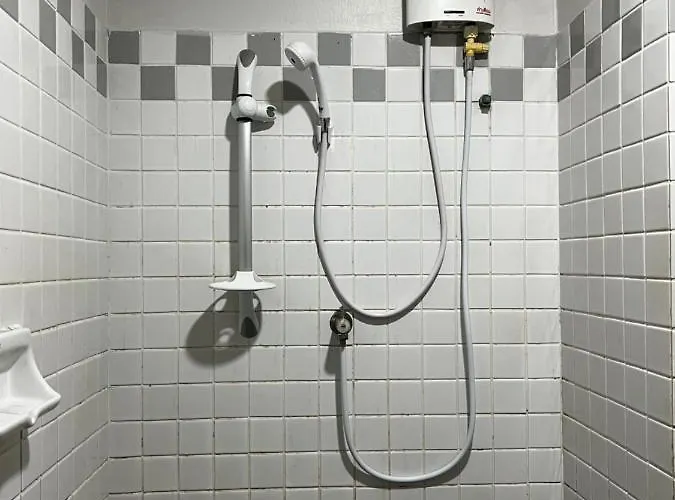 1st Step Thailand Blue - 32sqm With High Speed Wifi Apartment Bangkok